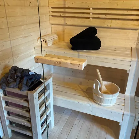 Erwachsenenhotel Bdsm Emotion Mit Privater Sauna Und Whirlpool アパートホテル フロートー