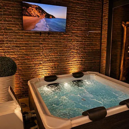 Emotion Apartments- Adults Only Apartment Mit Privater Sauna Und Whirlpool 4* Флото