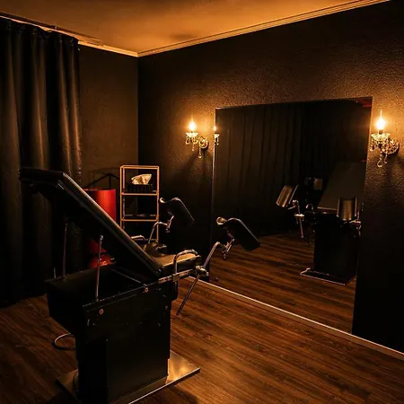 Emotion Apartments- Adults Only Apartment Mit Privater Sauna Und Whirlpool