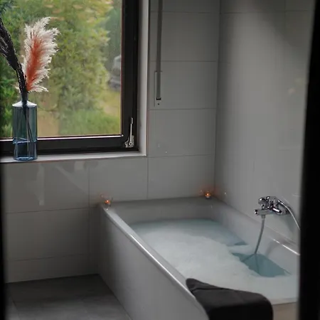 Emotion Apartments- Erlebnis Apartment Mit Privater Sauna Und Whirlpool (Adults Only) Aparthotel
