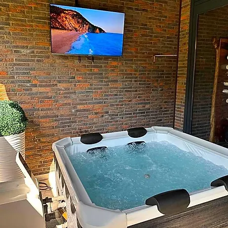 Emotion Apartments- Erlebnis Apartment Mit Privater Sauna Und Whirlpool (Adults Only) Vlotho
