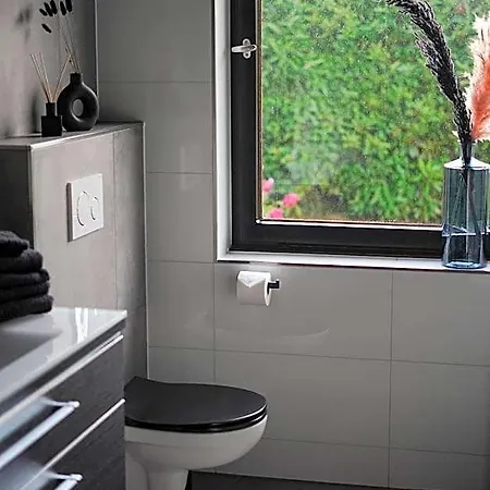 Emotion Apartments- Erlebnis Apartment Mit Privater Sauna Und Whirlpool (Adults Only) Vlotho