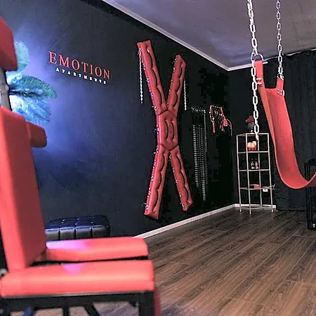 Emotion Apartments- Erlebnis Apartment Mit Privater Sauna Und Whirlpool (Adults Only) Aparthotel 4*