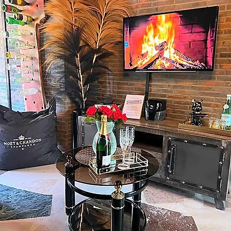 Aparthotel Emotion Apartments- Erlebnis Apartment Mit Privater Sauna Und Whirlpool (Adults Only) 4*